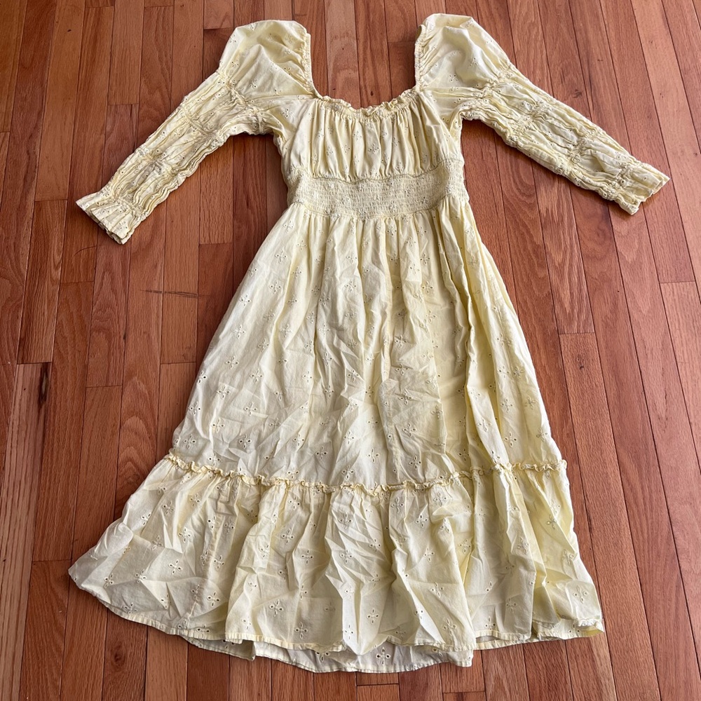 Elegant Cream Midi Dress